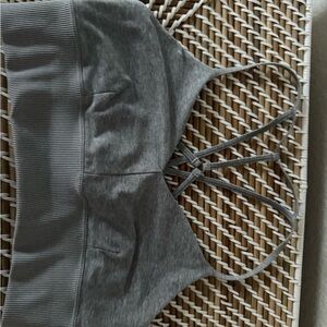 ALO Yoga Light Gray Sports Bra